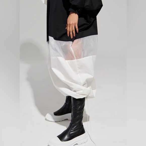 Akira ColorBlocked Dress - Picture 4 of 7